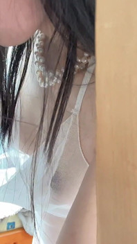 菊花特写和美丽的奶子