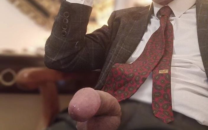 Hornydaddy50: Baba ofisinde