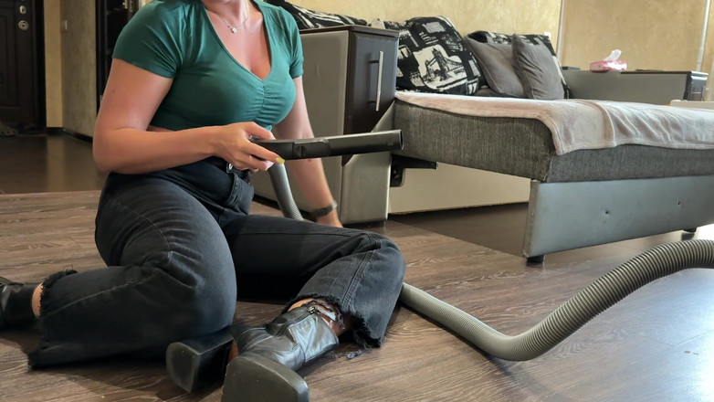 Hottie goddess: フットバキュームブーツブリス