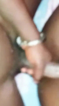 케냐 흑누나 핫한 섹스 흑인 남자를 따먹는 핫한 선교사