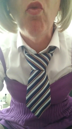 Pussy-plugged Trans College Girl Precums From Clit