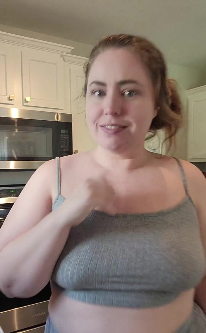 KinkyKatie: Miluji svádění svého souseda