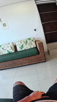 Trovo la mia modella preferita nel catalogo del sesso
