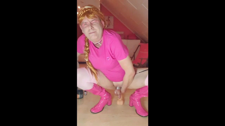 Anna-Aurelia: Prenses dildoya biniyor ve fleshlight sikişiyor ve büyük döl