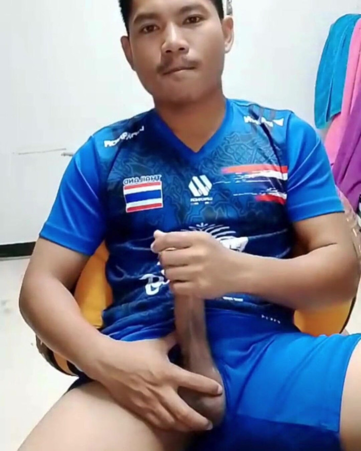 ninesuriya: Bir yarakla oynamanın canlı yayını.ep1