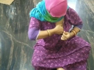 Shahnaazz: Muslim Bhabhi by Dever