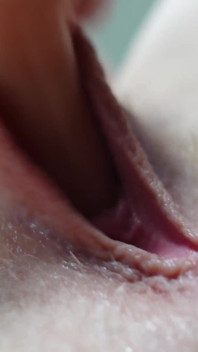 Masturbazione Con Dildo Con Vista Dal Basso