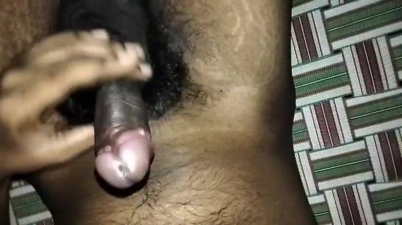 Desi Tits: Yeni Xhamaster videosu 2026
