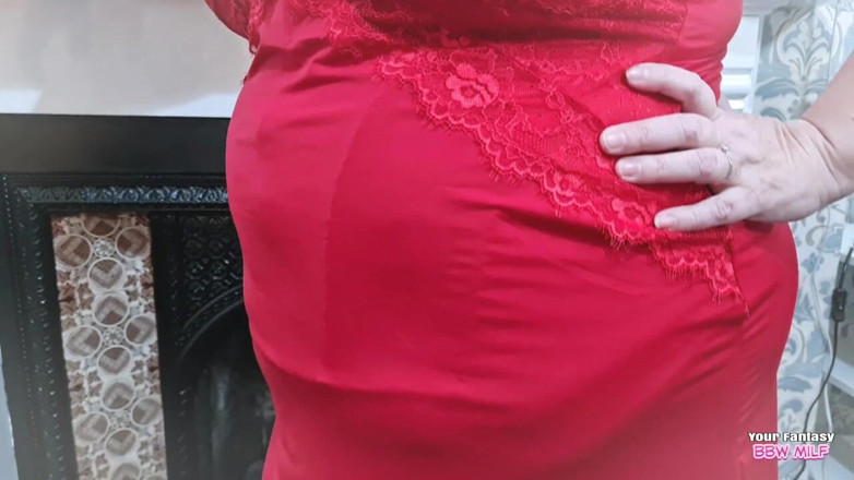 BBW_Wife: Зрелая мачеха Jane в Баске и чулках