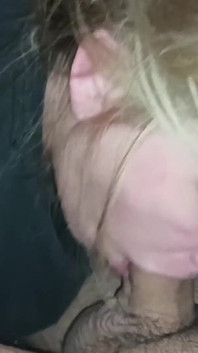 Follada facial amateur casera y garganta profunda con semen masivo en la garganta