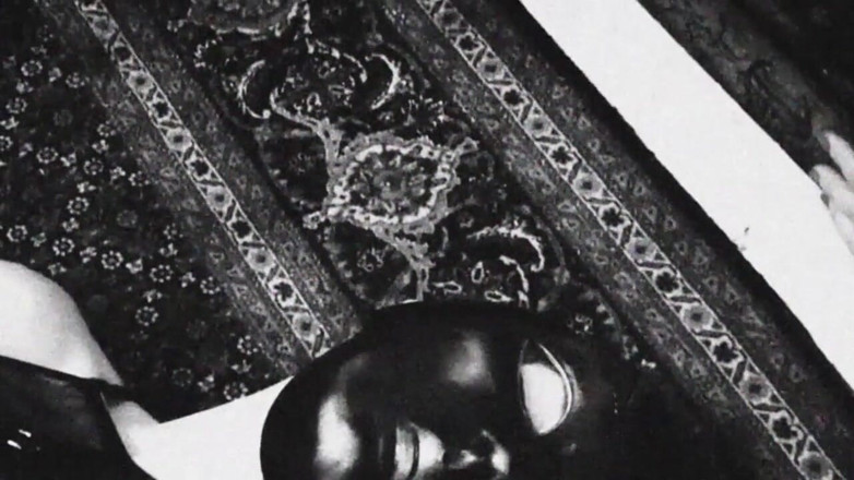 Sapelp: Black and white noir