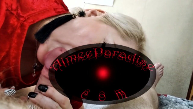 AimeeParadise: Bana yarak em, ahlaksız kraliçem! Sen yatakta ahlaksız bir sürtüksün,...