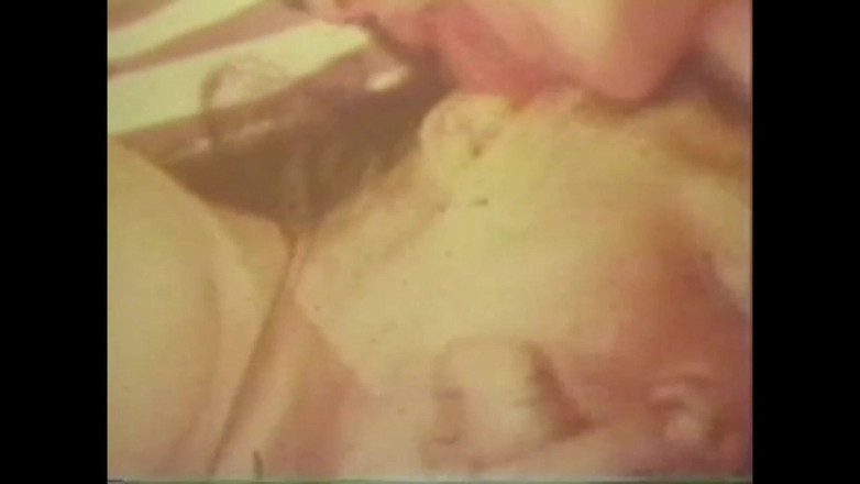 Vintage Megastore Full hd: レズビアンが男とセックスする