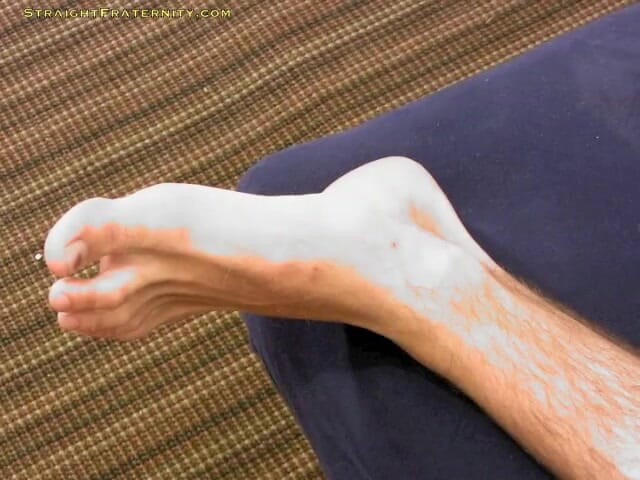 Straight Fraternity: 스펜서 (타이 터커): 솔로 저크 오프