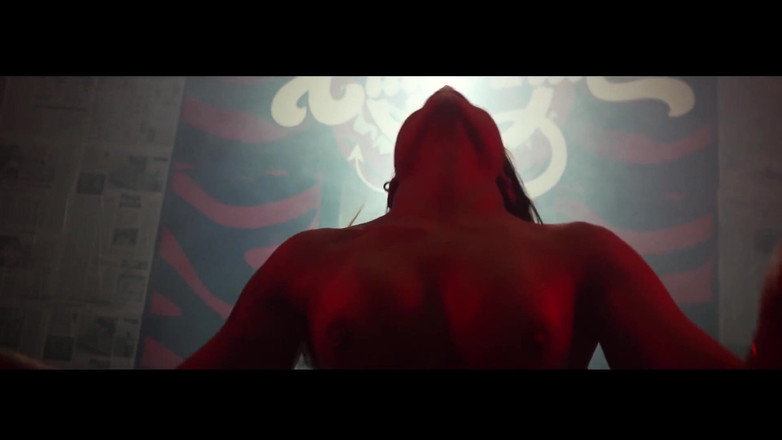 California TV: Video Bonus: Menari - Monique Bertolini