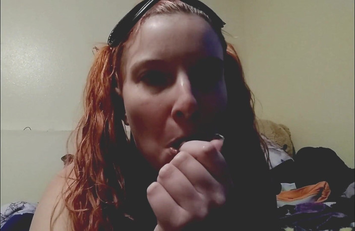Kat Cumsalot Productions: Megan Steevens nás znovu škádlí!
