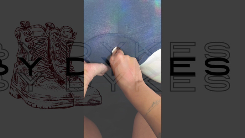 EnbyDykes: POV buceta fisting por trás em cueca rasgada