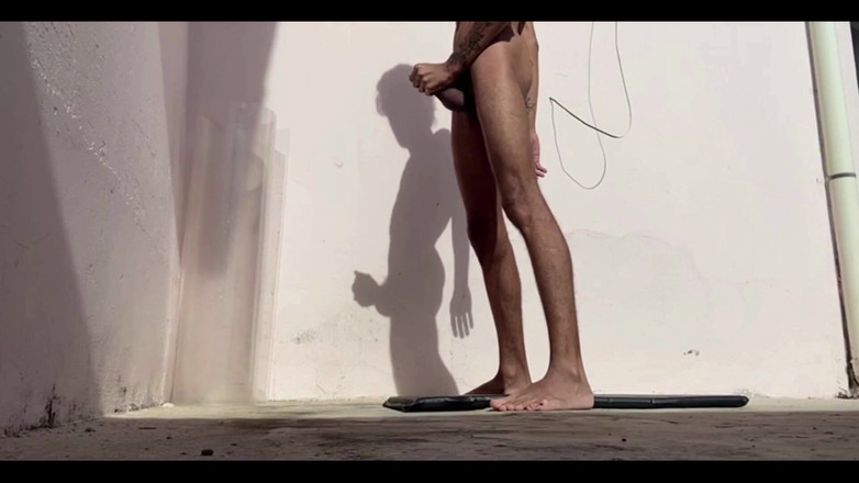 arabeputo: Stretching in una eccitata mattinata.