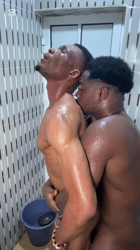 Dverse: Badeschweiß und sex