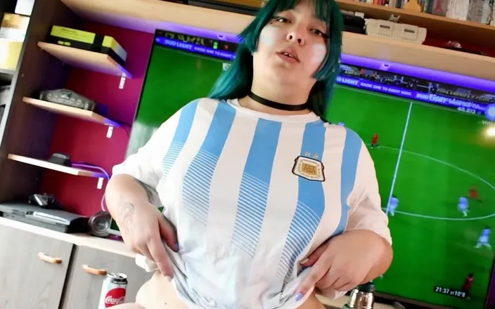 Reyna Tirana: Are you sure you want to watch the game with...
