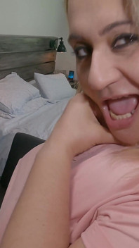 Moje kundička chce všechno tvé sperma
