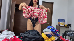 Pikaa6: 청소부는 남편이 미국으로 떠난 것을 슬퍼합니다. 상사는 당신의 하루를 밝게 해줍니다.