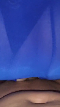 Fóllame por el culo a través de mi ropa y correte en mis nalgadas
