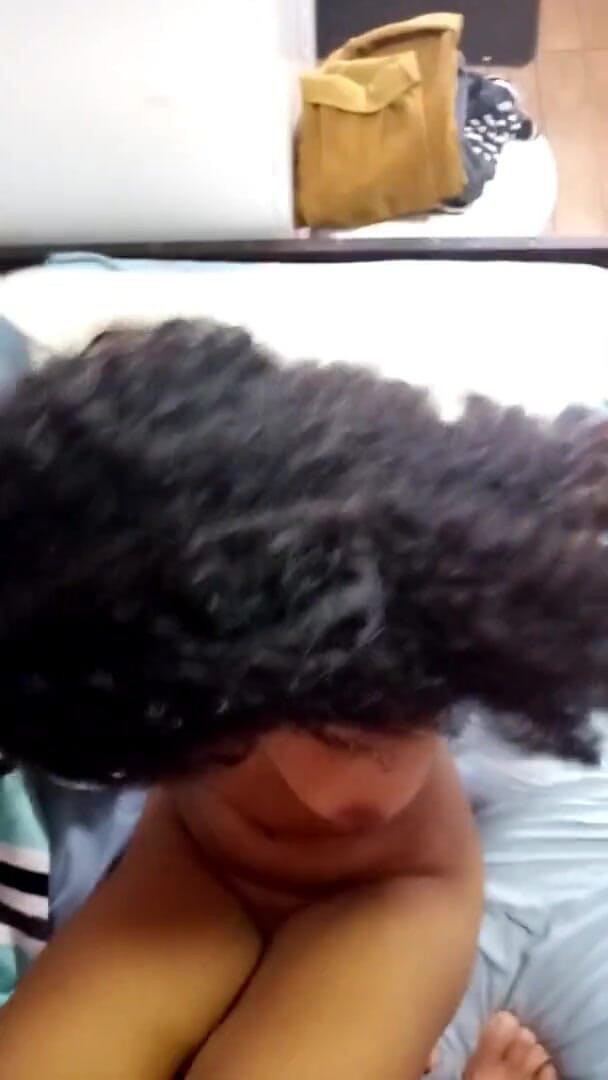 Pietro Montoya: 继女操喉咙并闻到精液