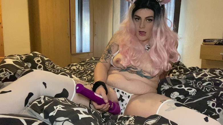 EeveeXo: Eevee juega como tu anime vaca Waifu