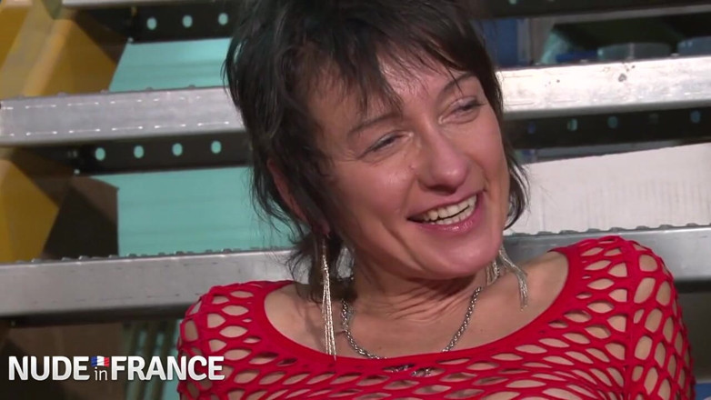 Nude in France: สาวใหญ่หน้าอกใหญ่ในตาข่าย โดนกระแทกตูดในโกดัง