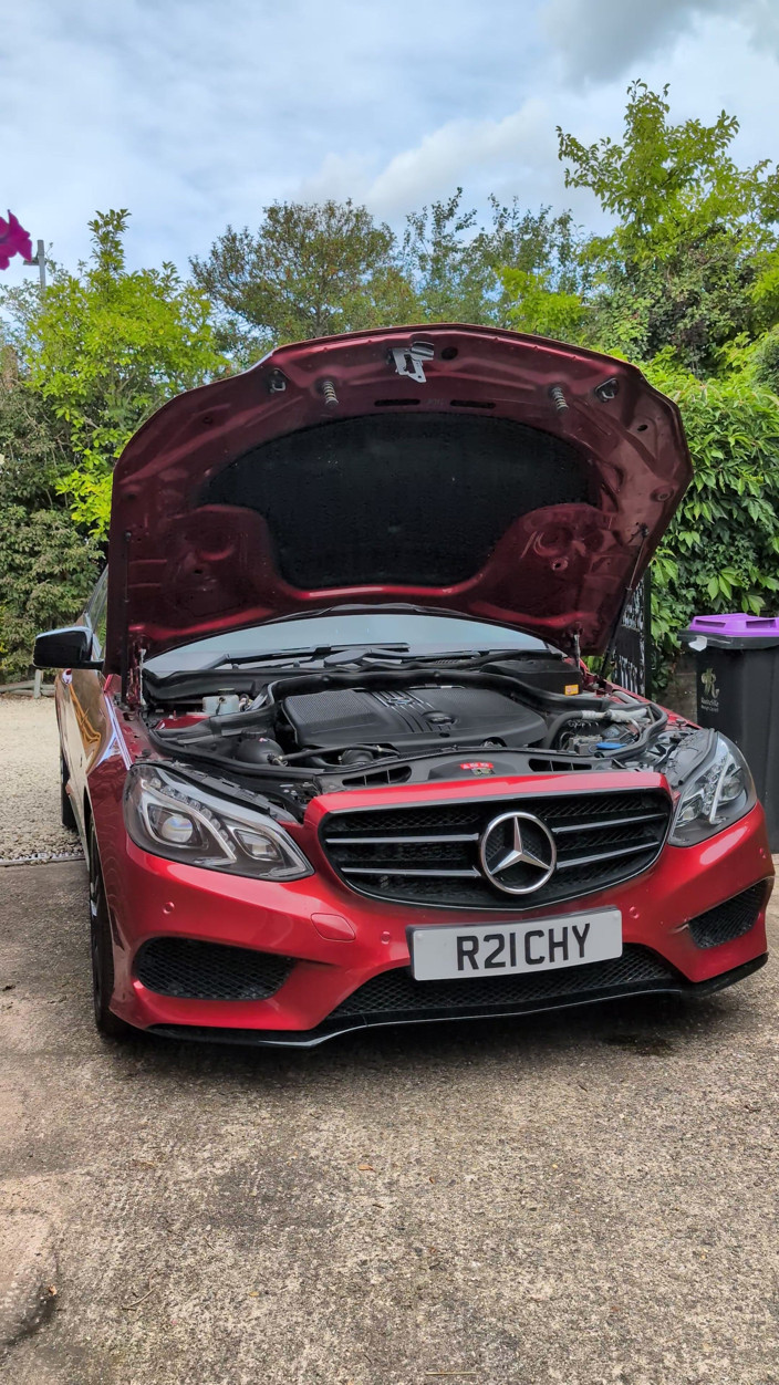 RichySissy69: Having Fun Whilst Cumming on My Car
