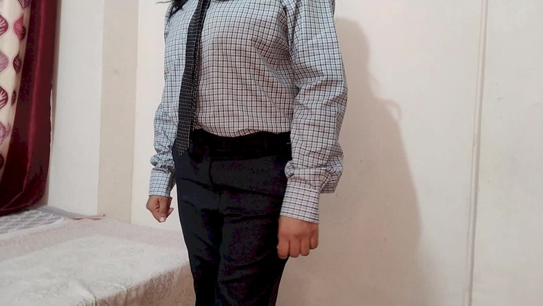 Your Priya DiDi: College Girl Fucked by Principal Sir in His House for...