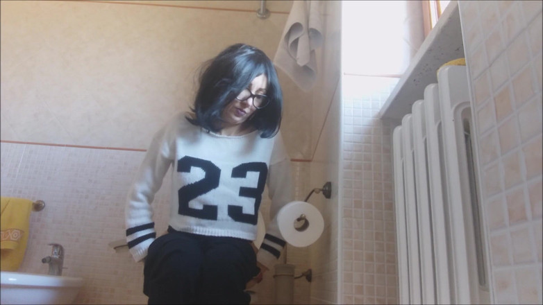 savannahamatoriale: 你想跟着我进浴室吗？Come Inside