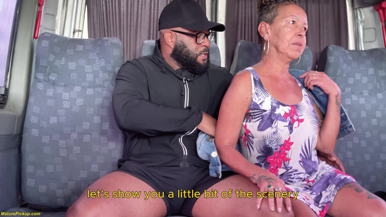 MaturePickup: Ebony Granny Ass Fucked in Driving Van