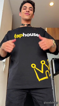 Modeling the Gift From Faphouse