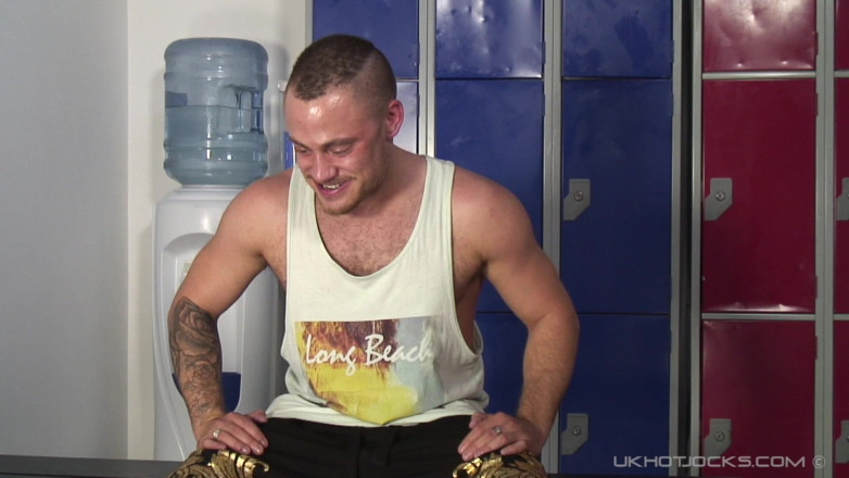 UK Hot Jocks: Sam, Bischof