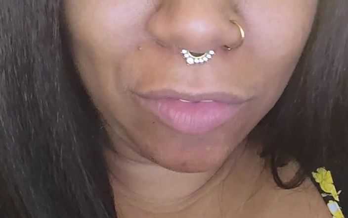 Josie4yourpleasure: Hai. Horaire du week-end : Vendredi et Samedi seront camming et...