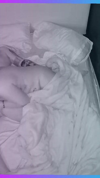 Puchis - oral seks derin gırtlak derin anal seks üvey anne Mia'nın götünden sikiliyor