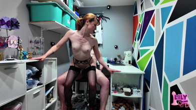 Lily kink: Mengongkek Keselamatan Untuk Simpan Pantat Saya