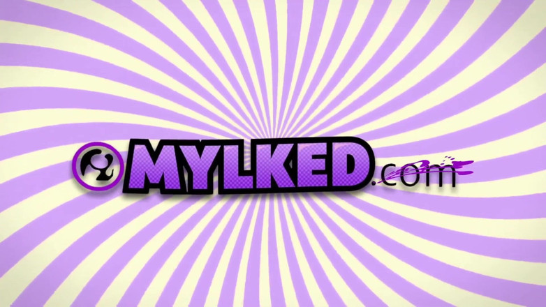 Nookies: MILF sexy, lui