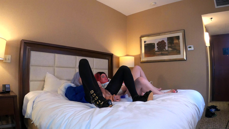 Sissy Bailey Wilde: Dominant Sissy Fucks Chastity Femboy