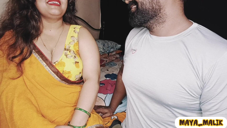 Maya-malik: Girlfriend Se Milne Uske Ghar Gaya Waha Uski Hot Chubby...