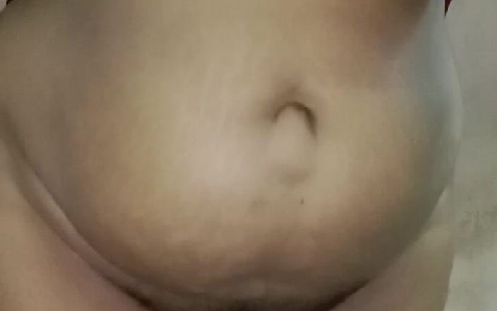 Tamil Anti Uma: Ma femme Prema m’a montré ses seins et lui a...