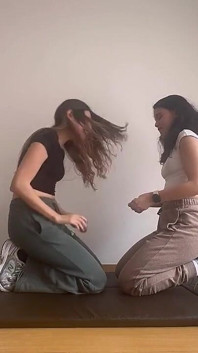 Luta livre feminina e jogo lésbico