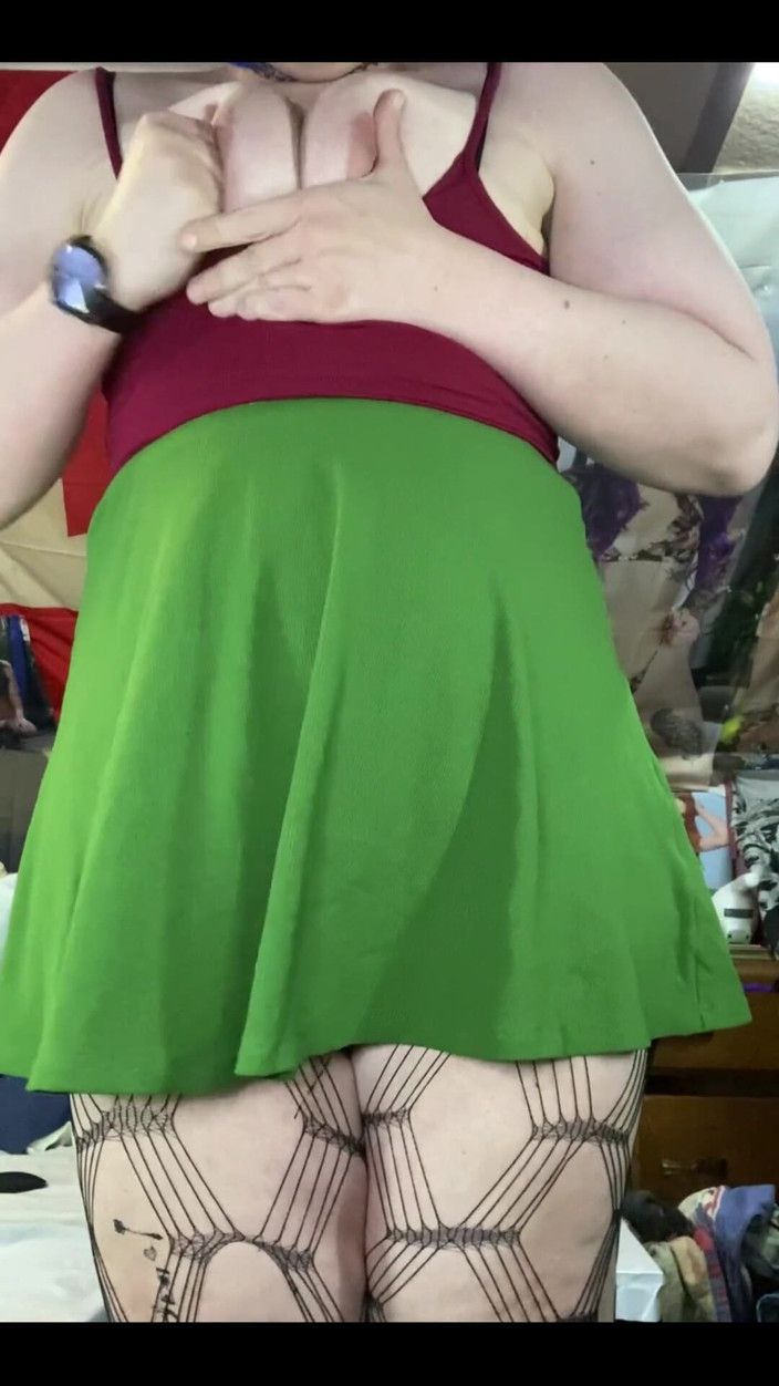 CosmicJones88: Shake Shake Shake Oink Oink Oink