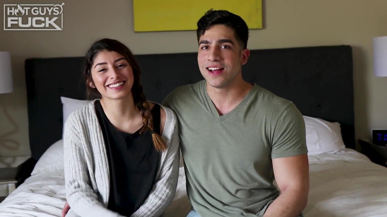Hot Guys Fuck: Diego Cruz Splits Open 18 lat Vanessa Ortiz