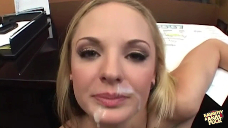 Naughty anal fuck: Offering to Have Intense Anal Sex and to Deepthroat Gets...