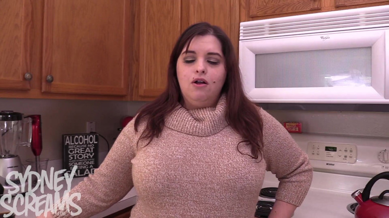 Sydney screams fetish: Soda Burps - HD
