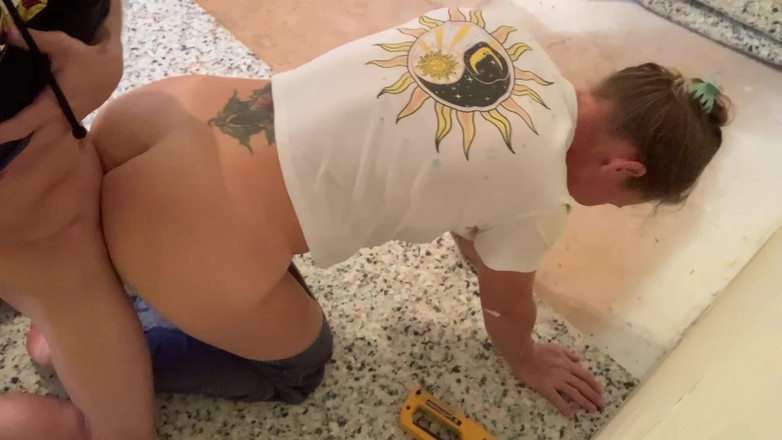 Farmers Wifey: Как я встретил твою мачеху осемеменила ее на работе