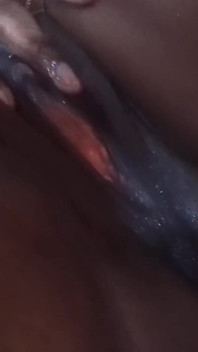 Rubbing My Clit Closeup Power Squirt